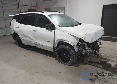 2023 GMC Terrain Awd At4 z USA, uszkodzony, nr VIN 3GKALYEG3PL247644